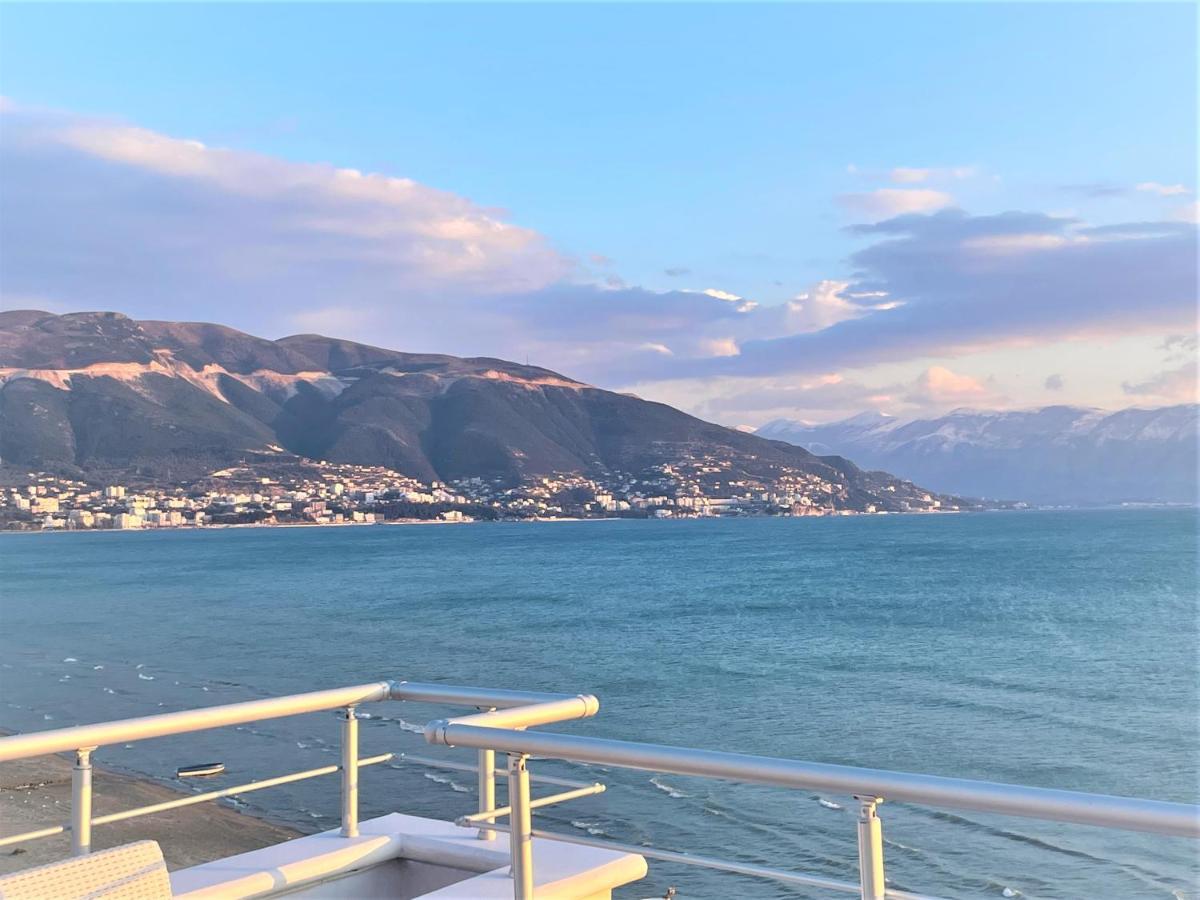 Sky & Sea Viewing Appartement
